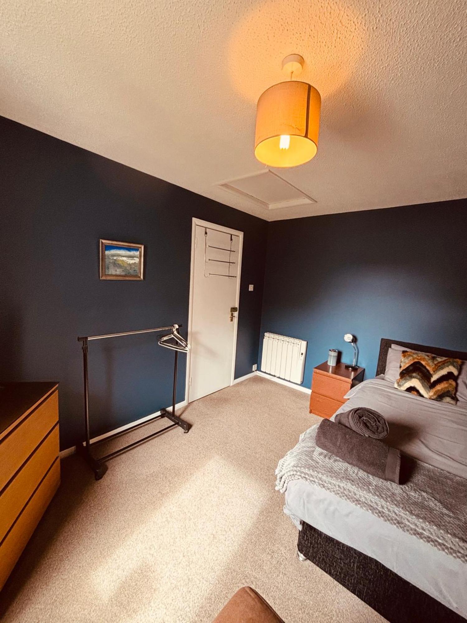 The Number Eleven Apartment Kilmuir  Екстериор снимка